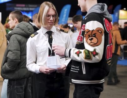 Ja, ienākot Izstāde Skola, sajuti īstu panākumu aromātu, tad zini – tas veda tieši…