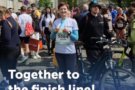 Some teams talk about going the extra mile. Ours actually runs it. #TeamLSC runners…